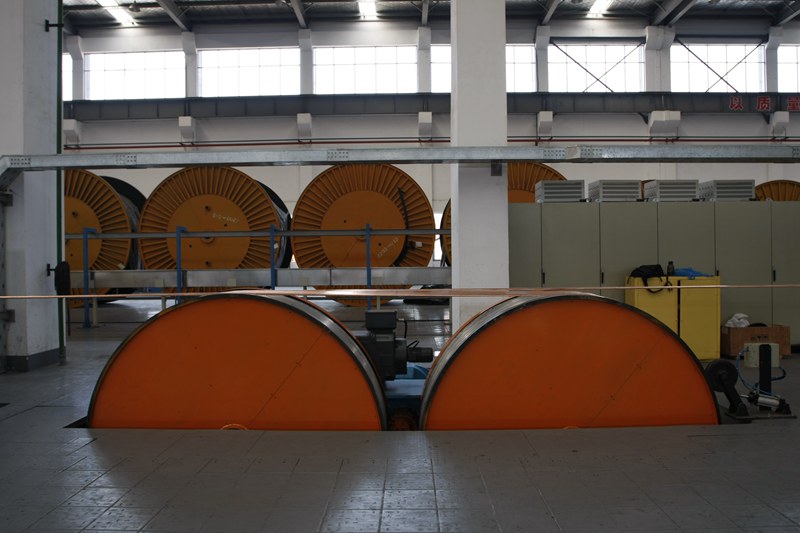 框絞機(jī)牽引機(jī)構(gòu)